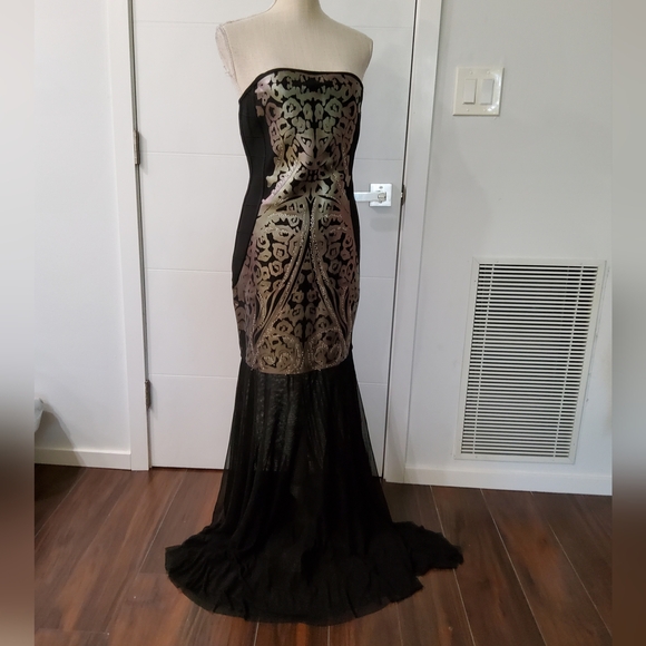 Alberto Makali Gala Black and Gold Strapless Evening Gown